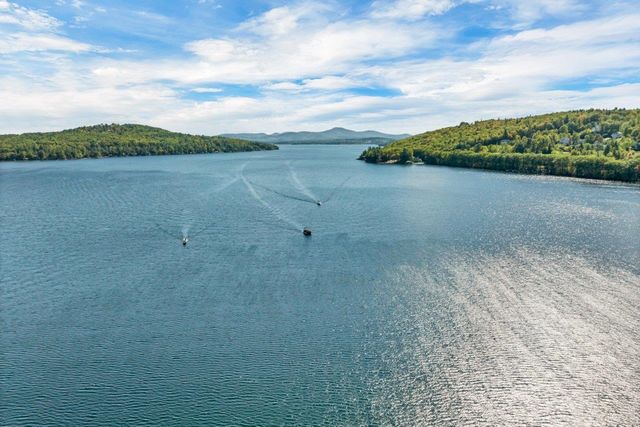 75 Neal Shore Road, Meredith, NH 03253