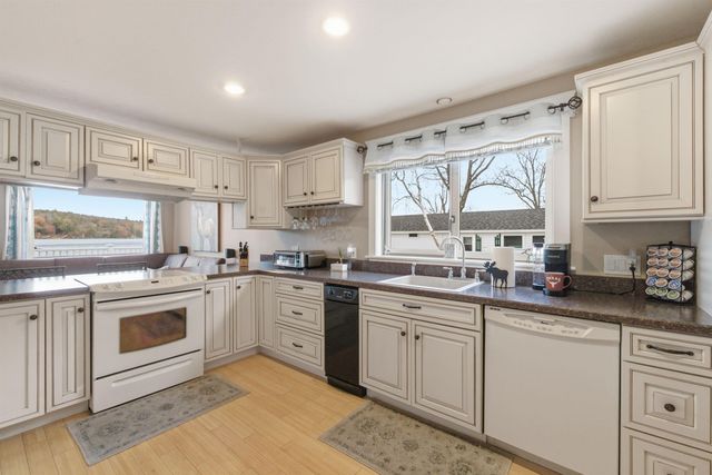 75 Neal Shore Road, Meredith, NH 03253