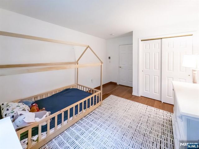 19 Bedford Road, Dumont, NJ 07628