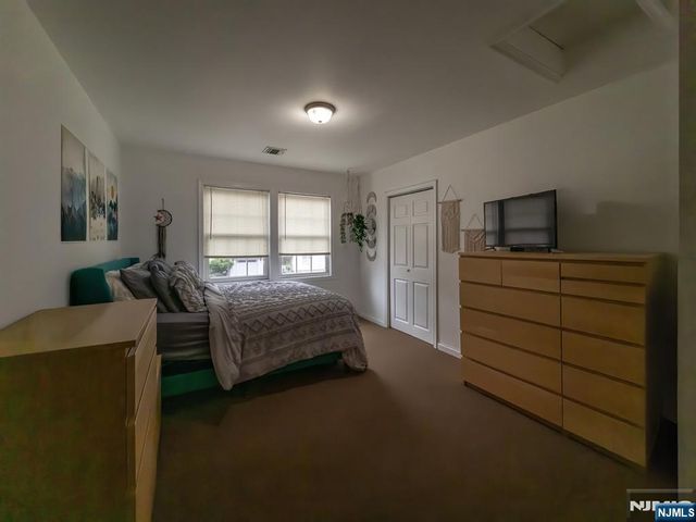 19 Bedford Road, Dumont, NJ 07628