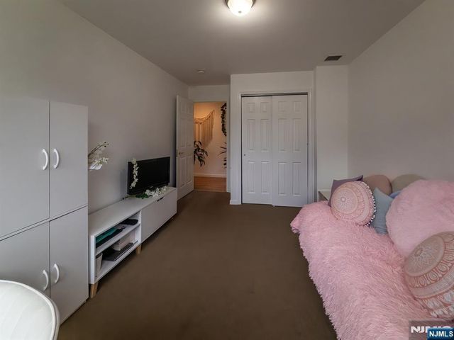 19 Bedford Road, Dumont, NJ 07628