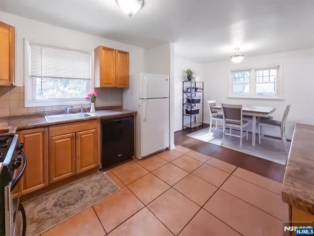 19 Bedford Road, Dumont, NJ 07628