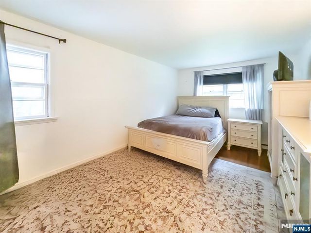 19 Bedford Road, Dumont, NJ 07628