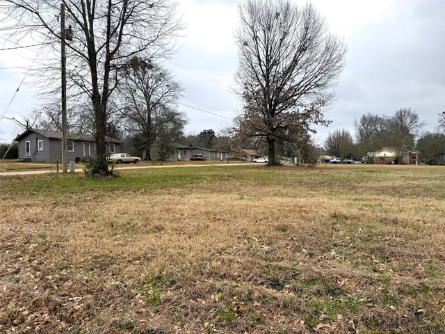 130 Whatley, Pittsburg, TX 75686