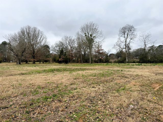 130 Whatley, Pittsburg, TX 75686