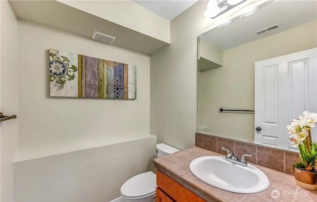 17912 20th Avenue SE, Bothell, WA 98012