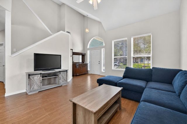 10205 Lakeview Drive, Providence Village, TX 76227