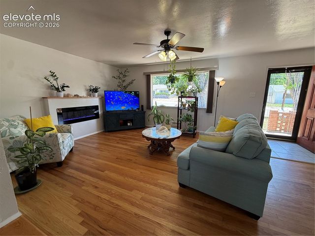 1109 Mass Street, Pueblo, CO 81001