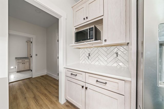 6584 Thomas Twin Oak Rd, Baxter, TN 38544