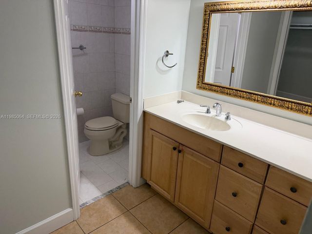 10625 SW 112th Ave 216, Miami, FL 33176