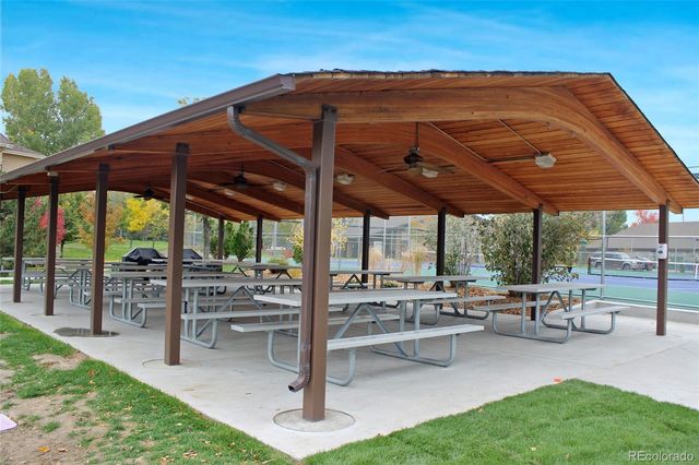 2734 S Heather Gardens Way, Aurora, CO 80014