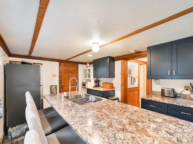 118 & 124 East Lawson Road, Hot Springs, NC 28743