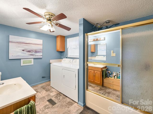 118 & 124 East Lawson Road, Hot Springs, NC 28743