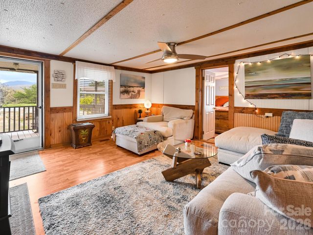 118 & 124 East Lawson Road, Hot Springs, NC 28743