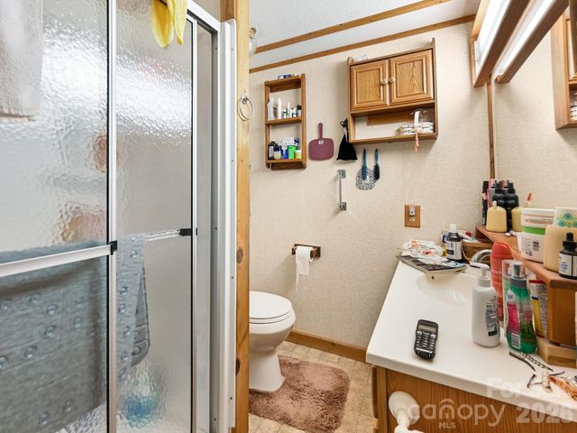 118 & 124 East Lawson Road, Hot Springs, NC 28743