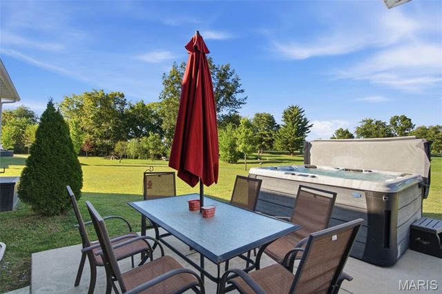 3717 Golfview Circle, Shiloh, IL 62221