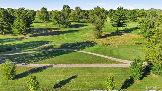 3717 Golfview Circle, Shiloh, IL 62221