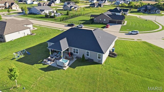 3717 Golfview Circle, Shiloh, IL 62221