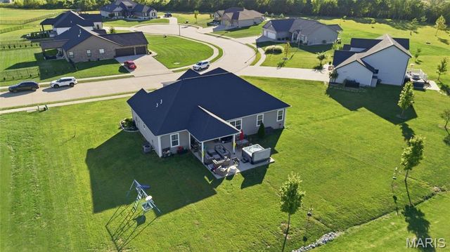 3717 Golfview Circle, Shiloh, IL 62221