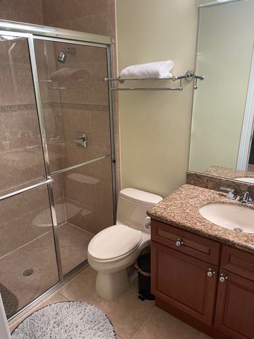5532 ESTATE OAK Circle, Hollywood, FL 33312