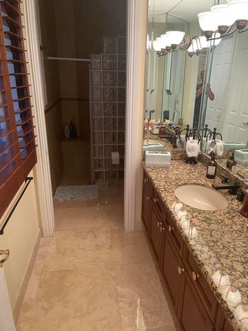 5532 ESTATE OAK Circle, Hollywood, FL 33312