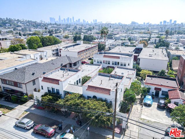 4520 Willow Brook Avenue, Los Angeles, CA 90029