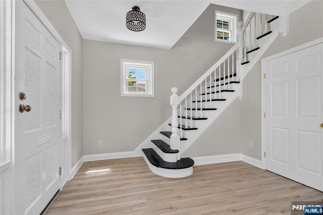520 Grand Avenue, Rahway, NJ 07065