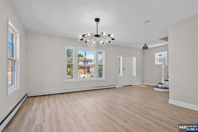520 Grand Avenue, Rahway, NJ 07065