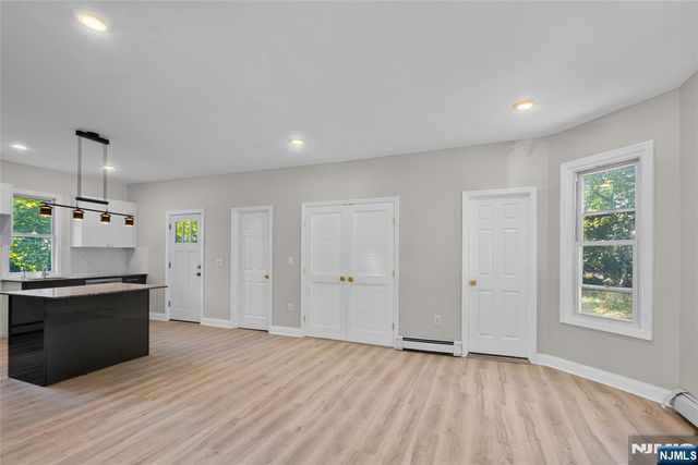 520 Grand Avenue, Rahway, NJ 07065