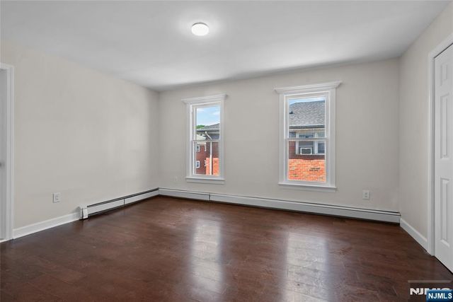 520 Grand Avenue, Rahway, NJ 07065