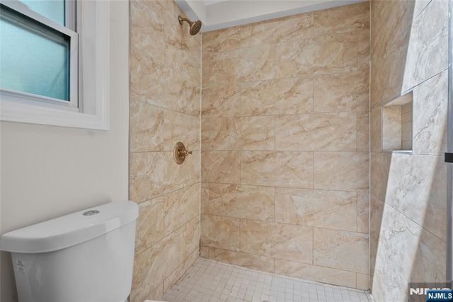 520 Grand Avenue, Rahway, NJ 07065