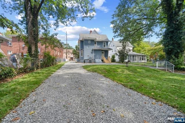 520 Grand Avenue, Rahway, NJ 07065