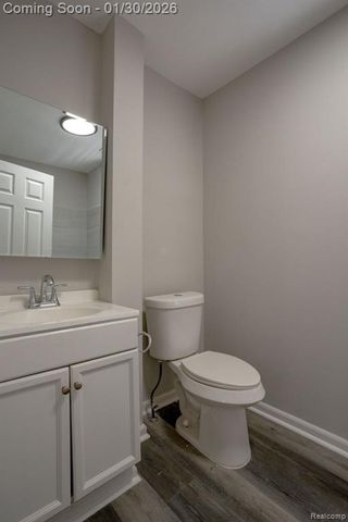 27500 Tighe Street, Roseville, MI 48066