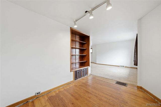421 West Delavan Avenue S, Buffalo, NY 14213