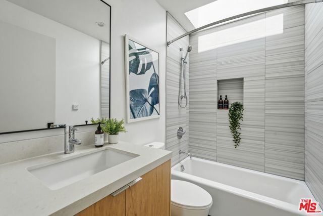 2106 Glyndon Avenue, Venice (los Angeles), CA 90291