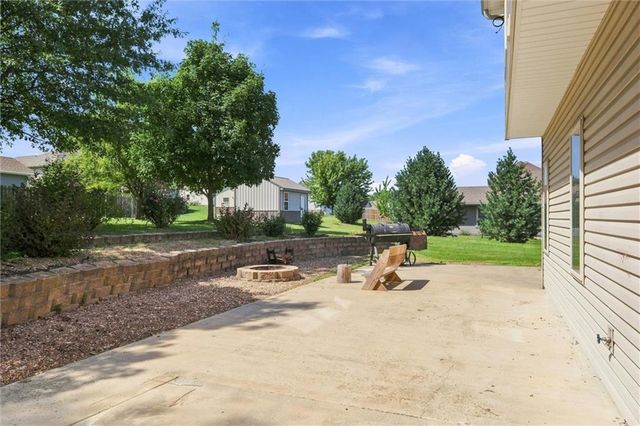 7286 SW Crystal Lane, Trimble, MO 64492