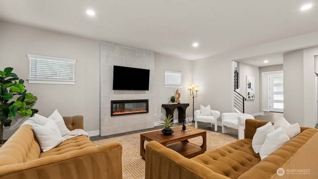 5301 91st Way, Mukilteo, WA 98275