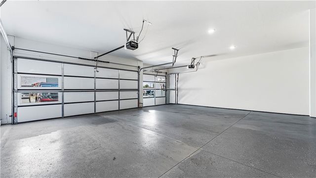 1111 Longbourn Drive, Centerton, AR 72719