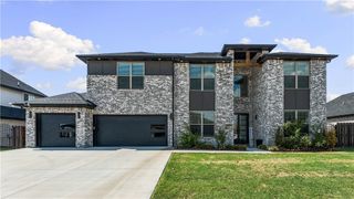 1111 Longbourn Drive, Centerton, AR 72719