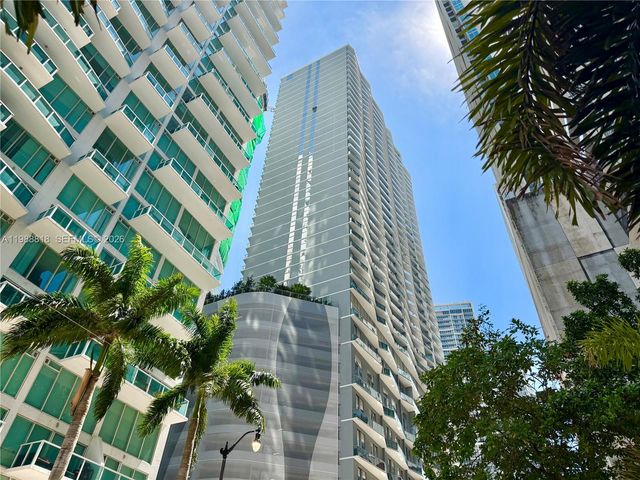 77 SE 5th St 1615, Miami, FL 33131