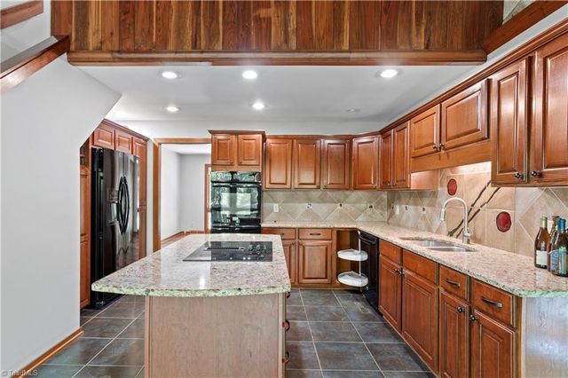 110 Dayspring Way, Mocksville, NC 27028
