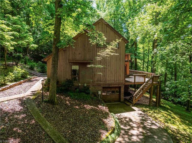 110 Dayspring Way, Mocksville, NC 27028