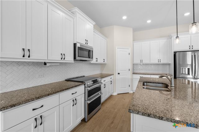 3405 Waggoner Drive, Belton, TX 76513