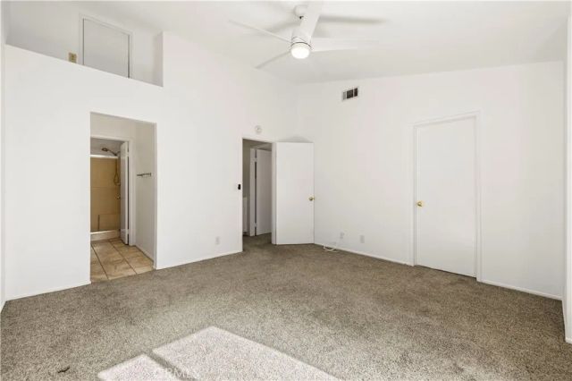 22713 Copper Hill 44, Saugus, CA 91350