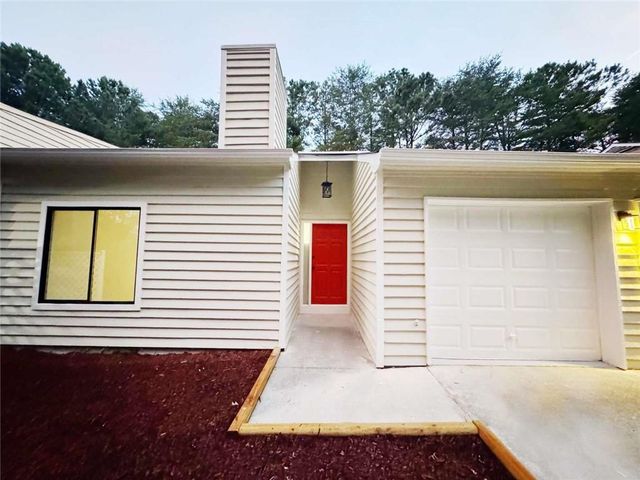 1521 Dillard Road, Stone Mountain, GA 30088