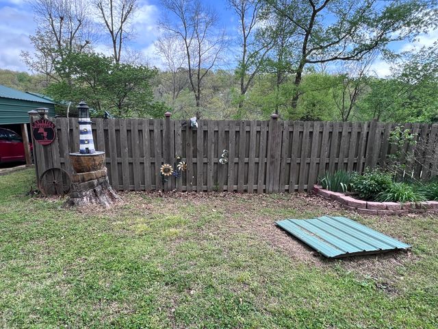 464 Lakeside Drive, Eucha, OK 74342