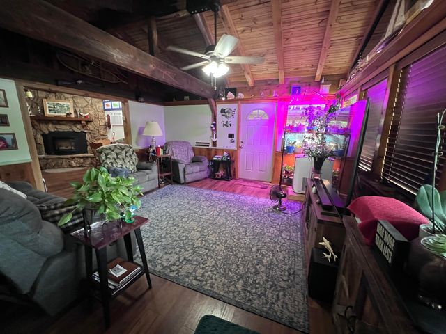 464 Lakeside Drive, Eucha, OK 74342