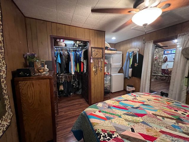 464 Lakeside Drive, Eucha, OK 74342
