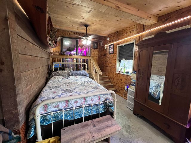 464 Lakeside Drive, Eucha, OK 74342