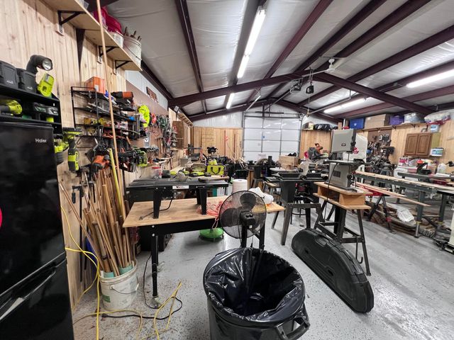 464 Lakeside Drive, Eucha, OK 74342